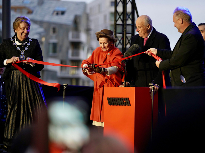 King Harald and Queen Sonja open MUNCH. Foto: Simen Løvberg Sund, the Royal Court